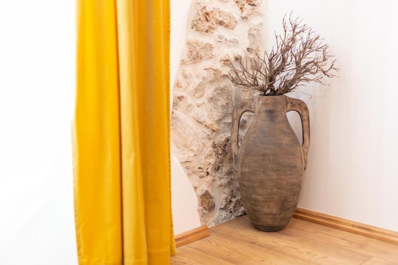 Apartment Seka Oldtown Senj  Buitenkant foto