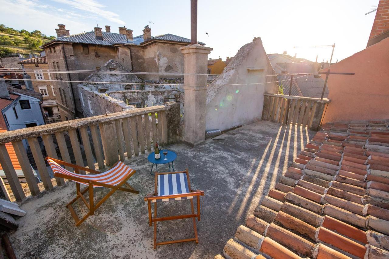 Apartment Seka Oldtown Senj  Buitenkant foto